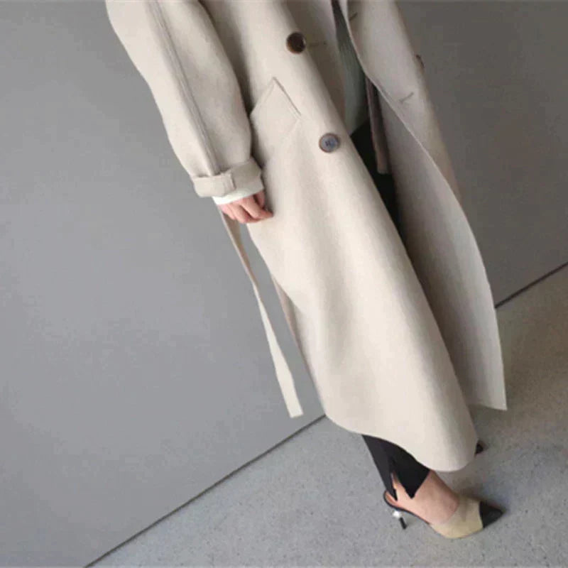 Luxora | Trench di lusso in lana