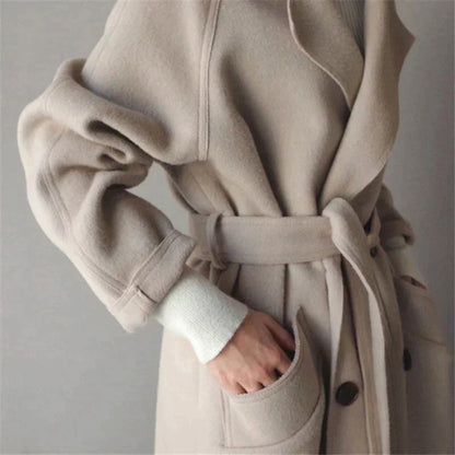 Luxora | Trench di lusso in lana