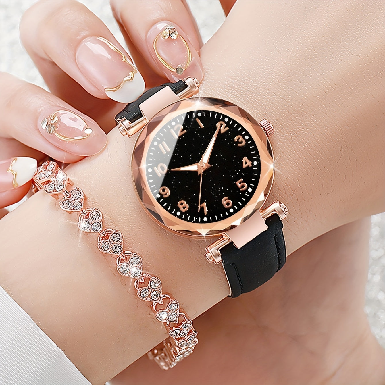 Set de Elegancia Casual - Reloj de Cuarzo con Correa de Cuero Sintético y Pulsera