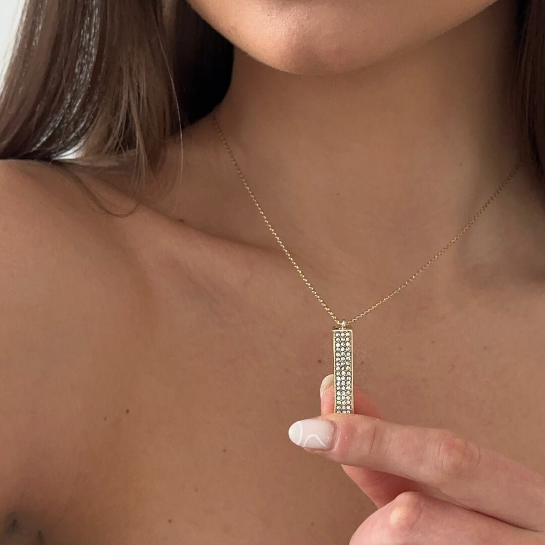 Collana con Messaggio Nascosto Amore – Il Regalo Romantico Perfetto