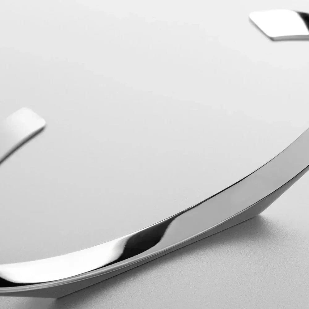Close-up of the angled facets of the cuff